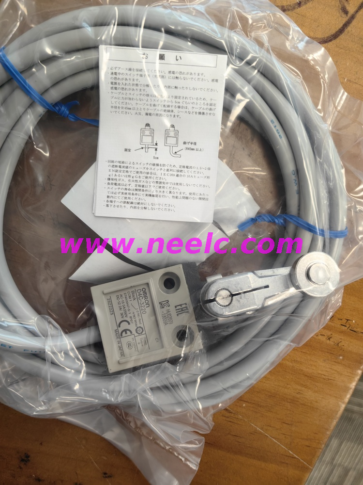 D4C-3220 New and original Travel switch