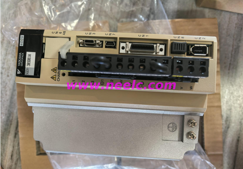 SGDV-3R5DE1A 99%New and original in box servo drive