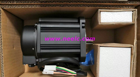 TS4832N9030E230 new and original in box servo motor